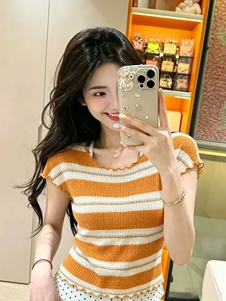 한 부서 프릴 스트라이프 민소매 니트 스웨터 여성 여름 2026 새로운 연령 감소 다용도 몸매 가꾸기 작은 날다 소매 맨위 상세 이미지 5