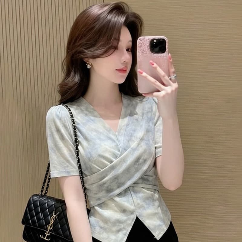 프랑스식 우아함 편안함 분위기 센스 절묘한 디자인 센스 V넥 반팔 여성 셔츠 여름 허리 수축 슬림해 보이는 트임 맨위 상세 이미지 3