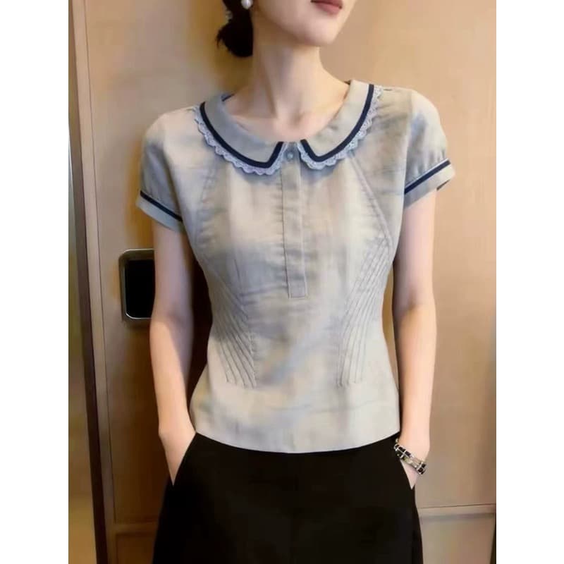 출퇴근 바람 베이비 칼라 반팔 여성 셔츠 2026 여름 새로운 회색 레이스 레이스 연령 감소 품격 맨위 트렌디 이미지 2
