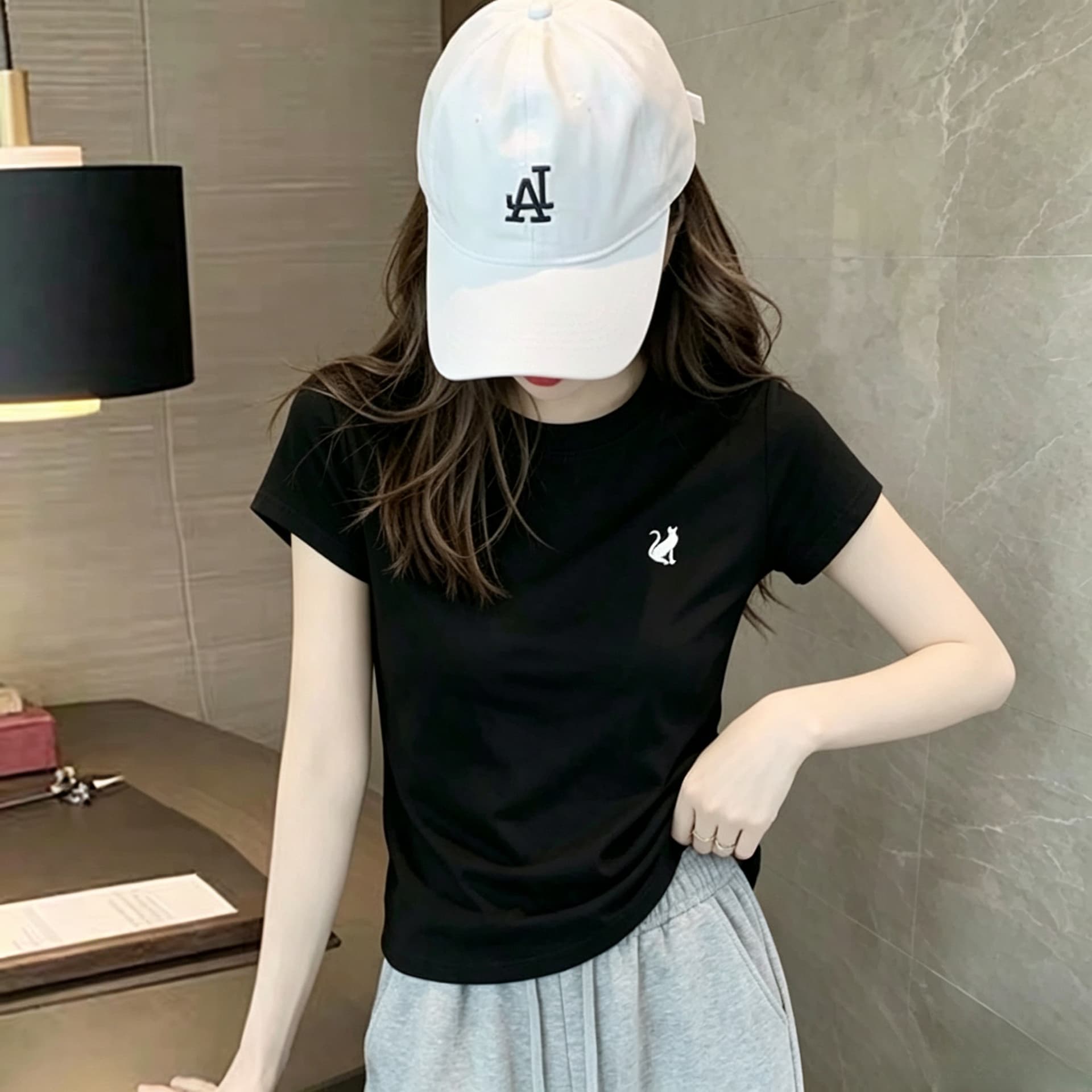 210 그램 92 면 8 암모니아 Lun 2026 여름 새로운 한국 스타일 반팔 티셔츠 여성 디자인 센스 이미지 4