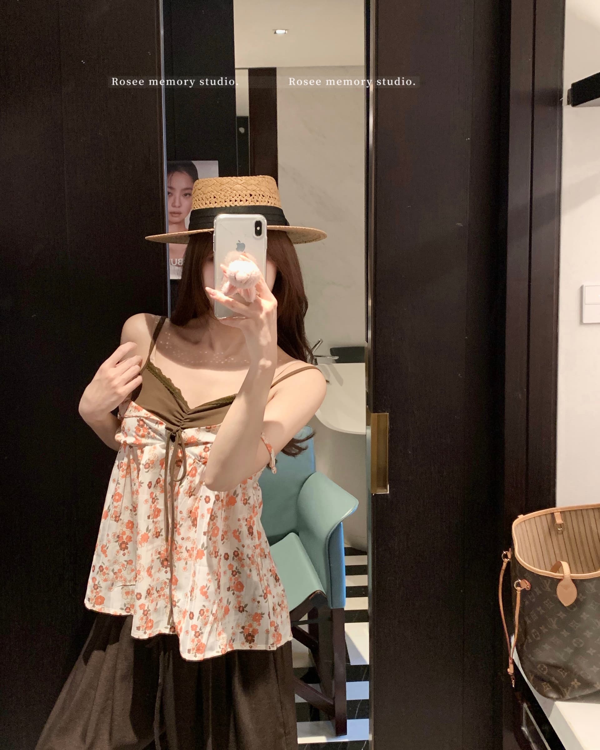 실사 페이크 레이어드 V넥 순수한 욕망 조끼 여성 달콤함 꽃무늬 배색 한 마디 작은 슬링 맨위 상세 이미지 14