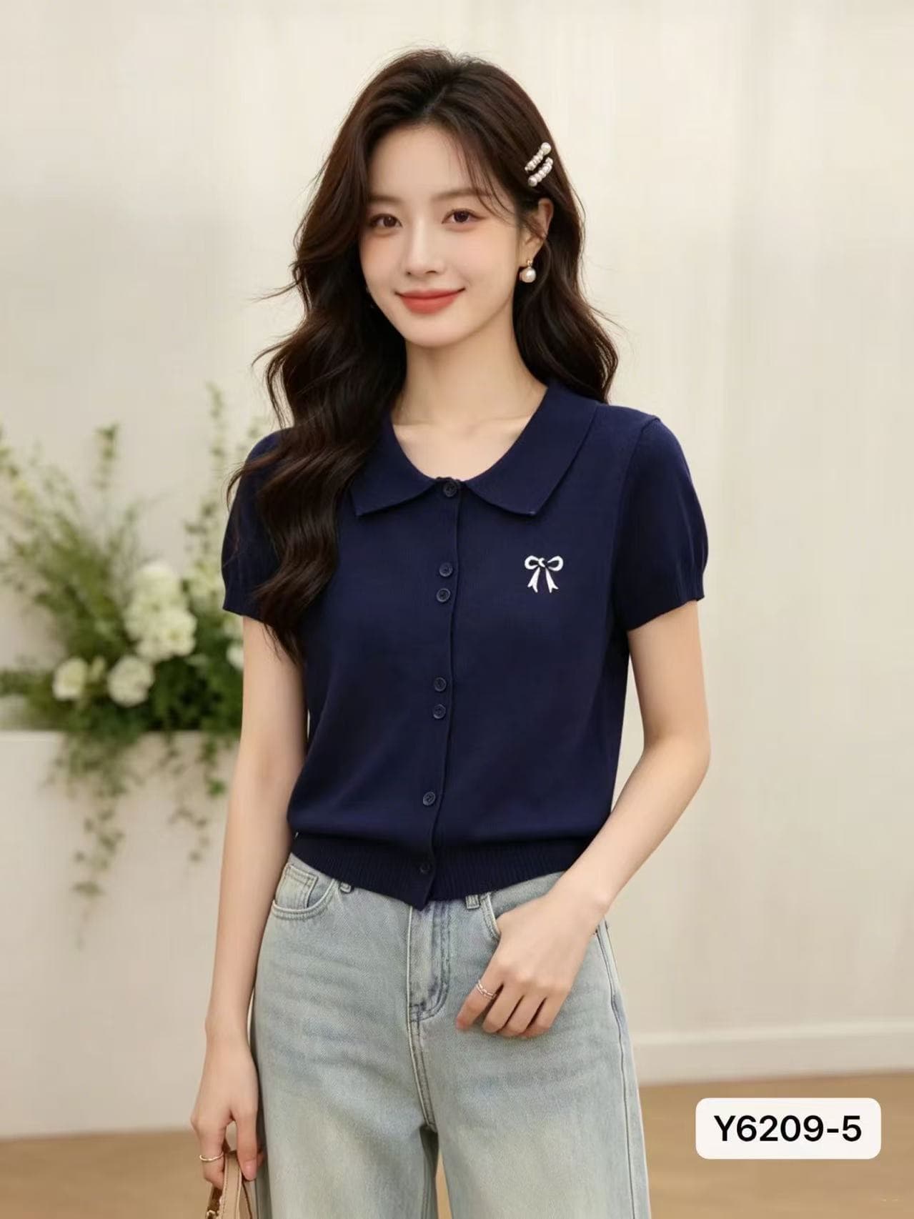 2026 년 여름 새로운 품격 폴로 칼라 패치워크 색상 디자인 나비 매듭 자수 반팔 오픈 가디건 다용도 맨위 여성 이미지 3