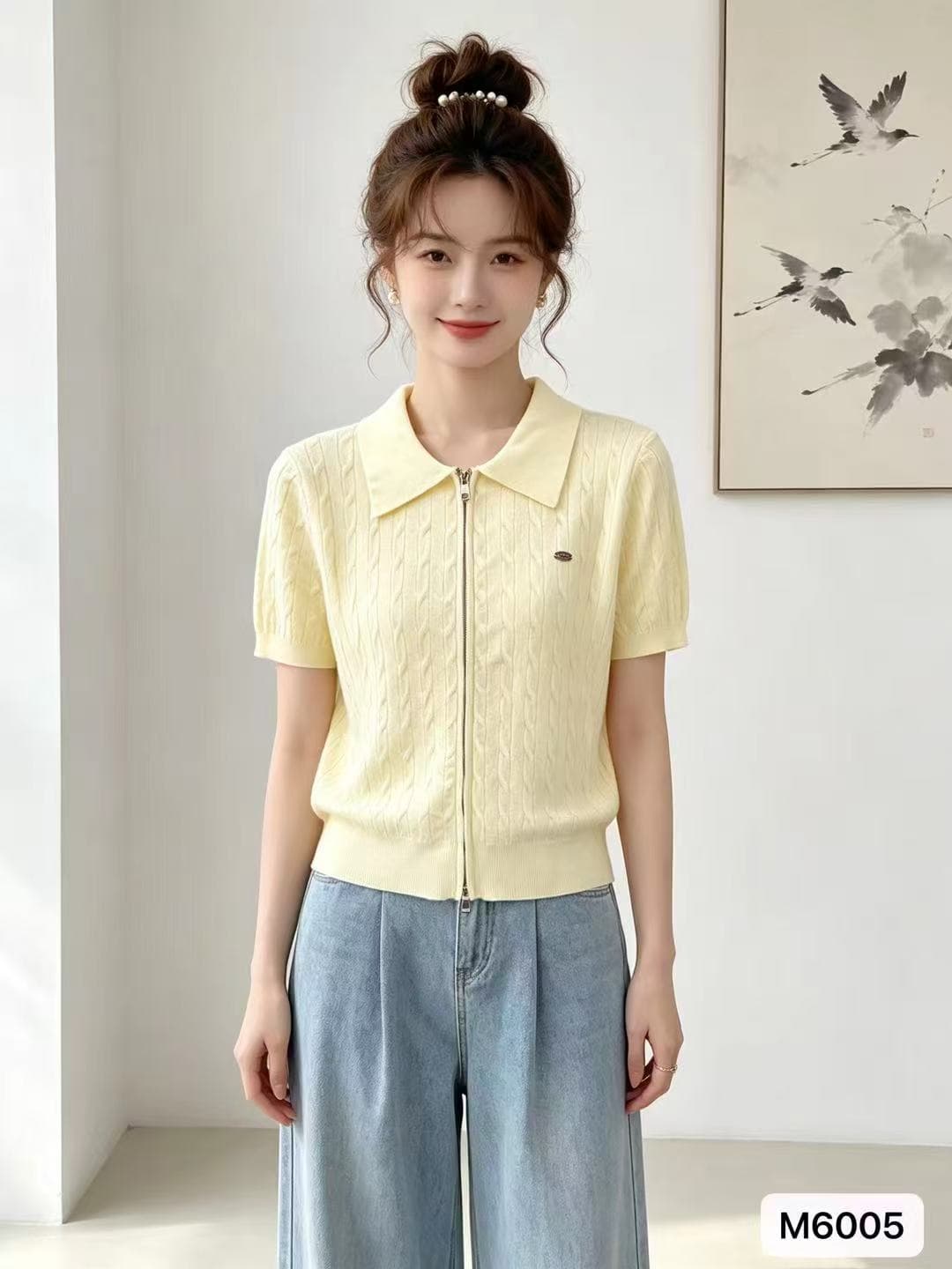 폴로 칼라 반팔 2026 년 여름 새로운 한국 스타일 미니멀리즘 꽈배기 디자인 센스 POLO 칼라 가져 가라. 긍정적 인 어깨 다용도 맨위 상세 이미지 4