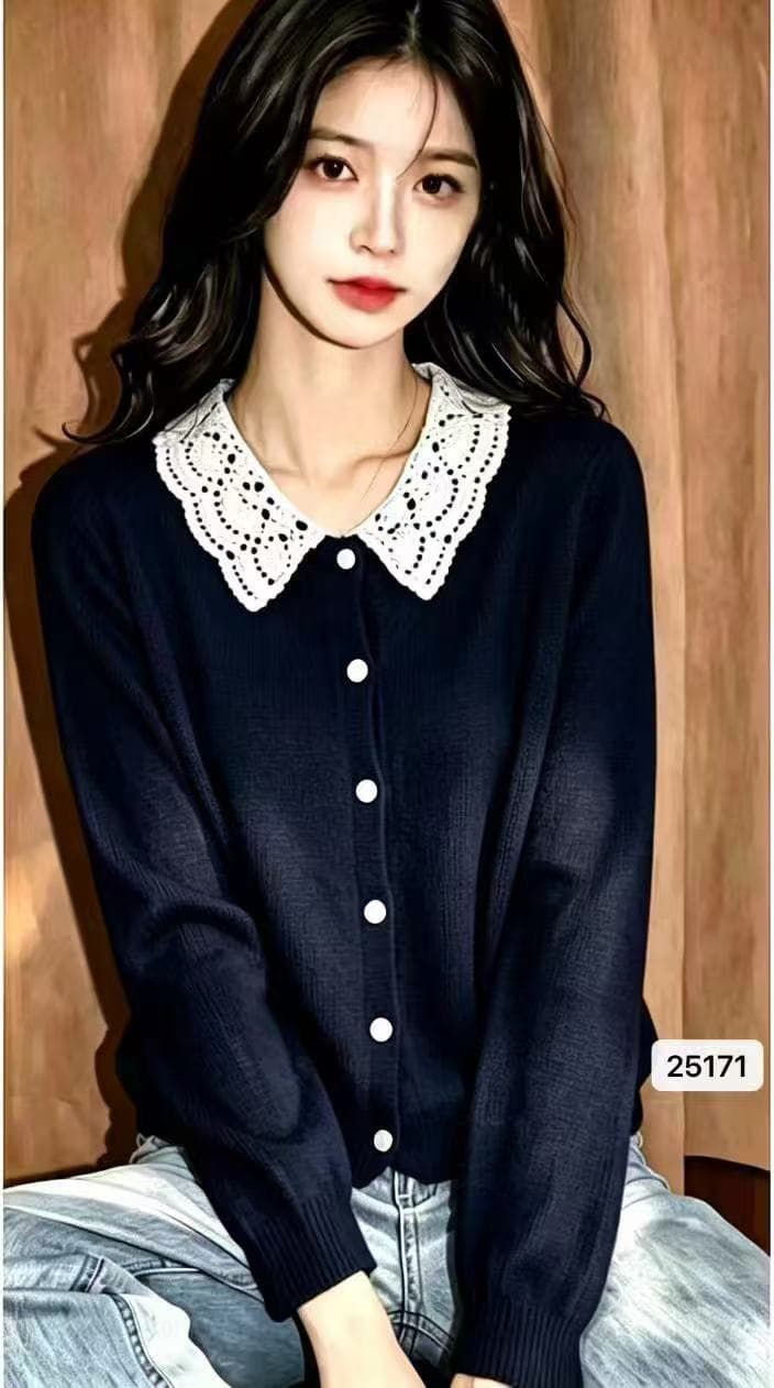 2026 년 가을 새로운 한국 스타일 배색 홀로우 아웃 레이스 폴로 칼라 니트 작은 셔츠 단색 다용도 긴팔 오픈 가디건 여성 상세 이미지 3