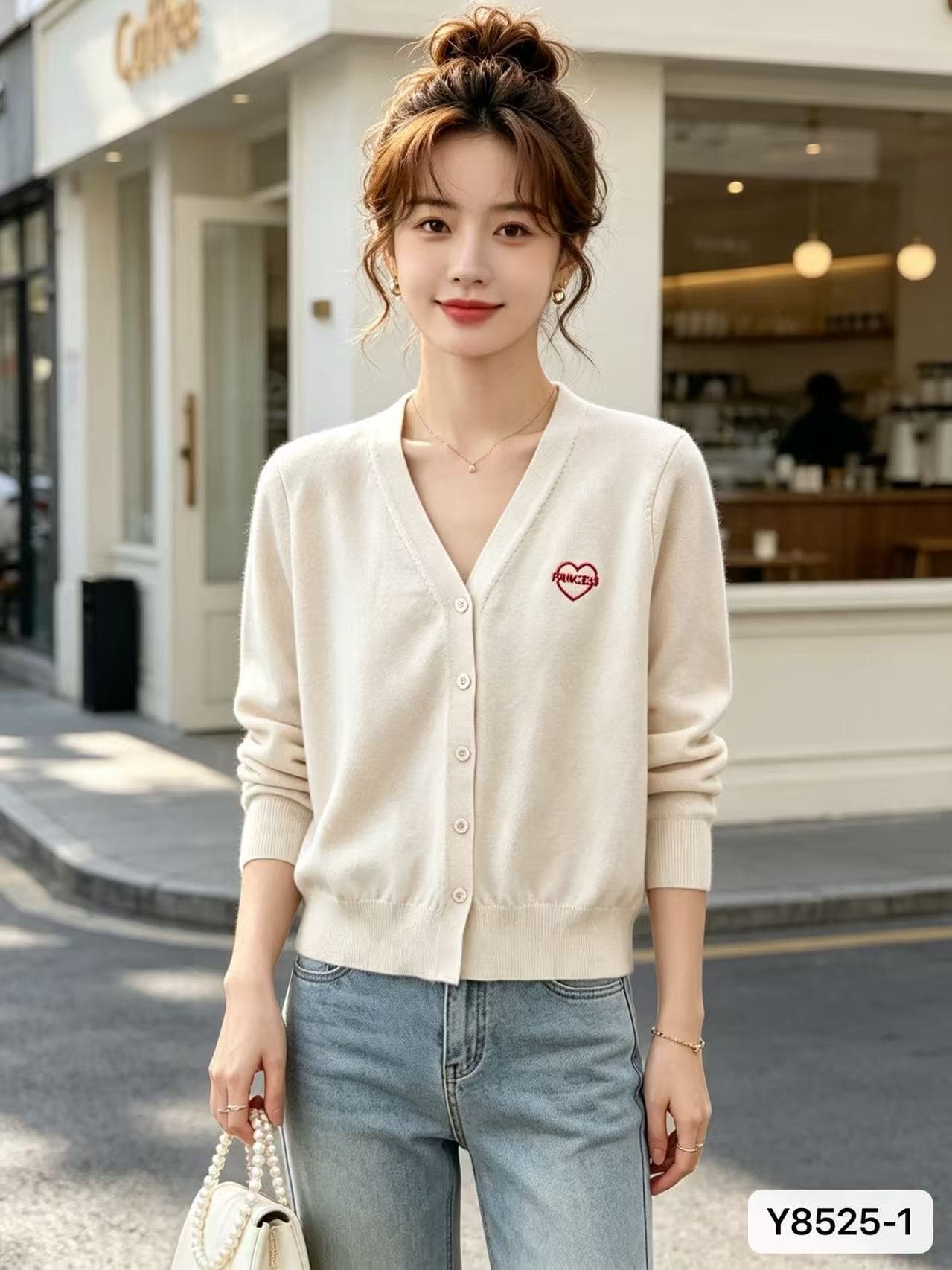2026 년 가을 새로운 한국 스타일 부드러운 품격 V넥 하트 자수 甄 다용도 긴팔 오픈 가디건 맨위 여성 상세 이미지 5