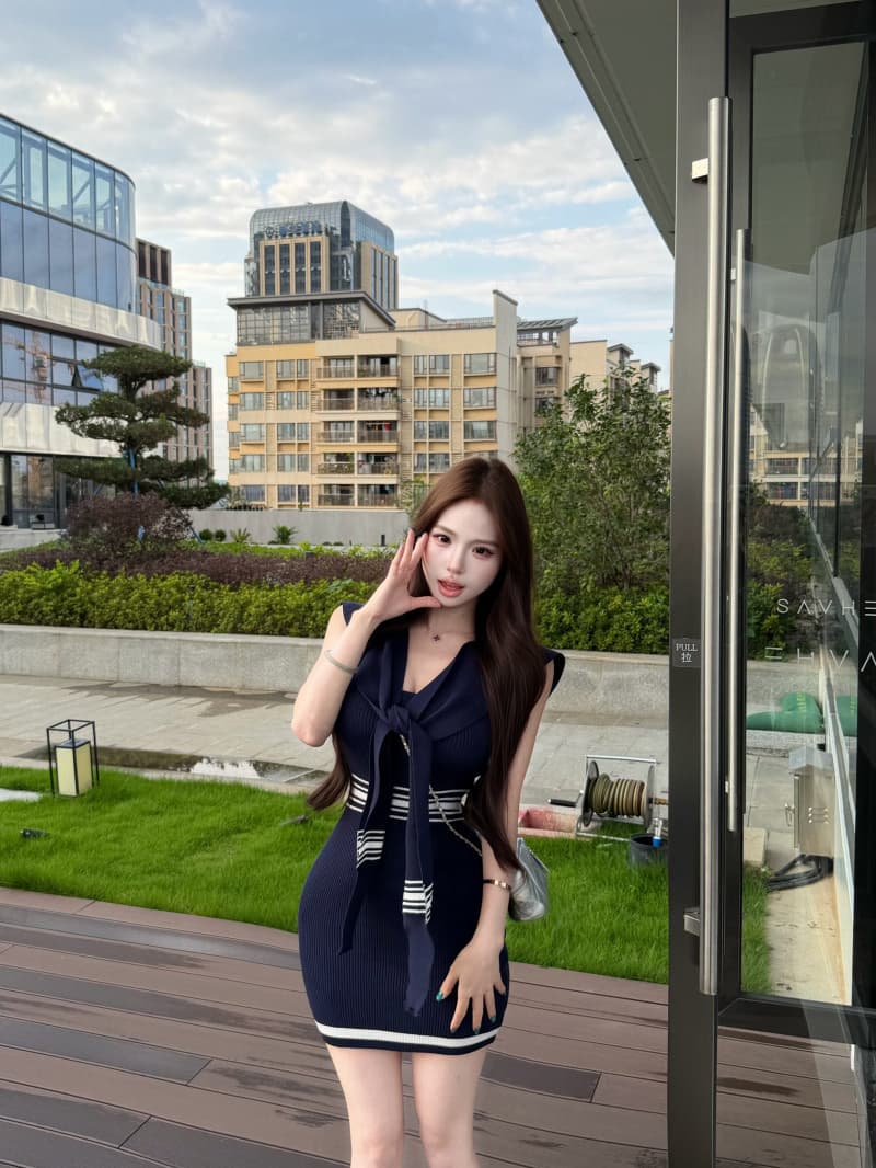실사 정가 순수한 욕망 디스플레이 몸 해군 칼라 맨위 몸매 가꾸기 니트 치마 세트 상세 이미지 14