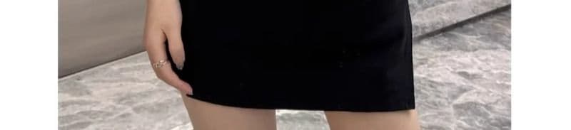 반팔 티셔츠 2026 여성 여름 한국 스타일 가시 자수 트렌디 몸매 가꾸기 쇼트 스타일 단색 긍정적 인 어깨 라운드 넥 맨위 상세 이미지 24