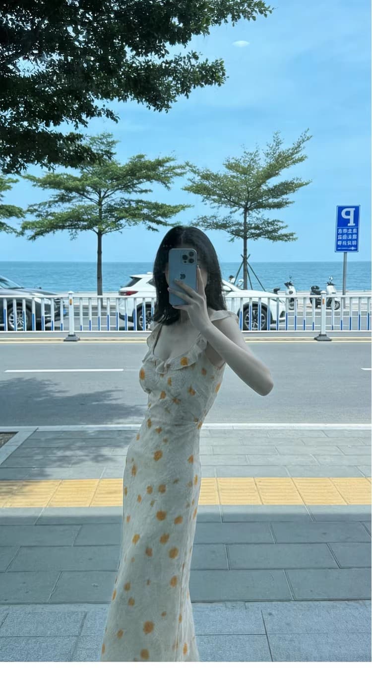 프랑스식 작은 날다 소매 황색 꽃무늬 슬립 드레스 아이들 2026 봄 여름 새로운 해변가 휴가 허리 수축 롱 스커트 상세 이미지 2
