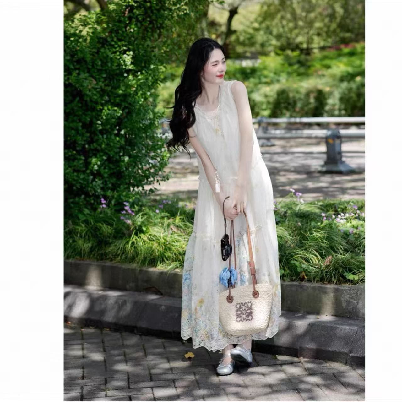 휴가 바람 조끼 여성 드레스 2026 여름 새로운 프랑스식 길다 치마 자이언트 잘 생긴 품격 작은 키 허리 수축 이미지 2