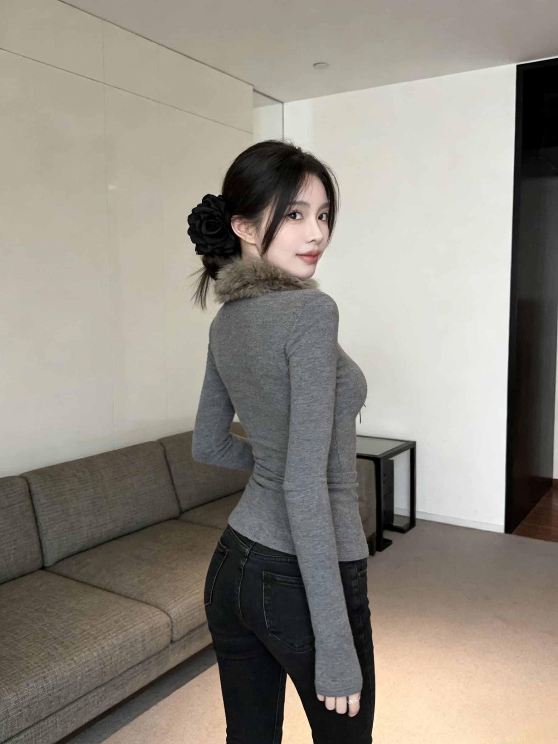 실사 회색 몸매 가꾸기 긴팔 패션 보내기 털 모피 칼라 기본 셔츠 여성 의류 티셔츠 맨위 새로운 상세 이미지 5