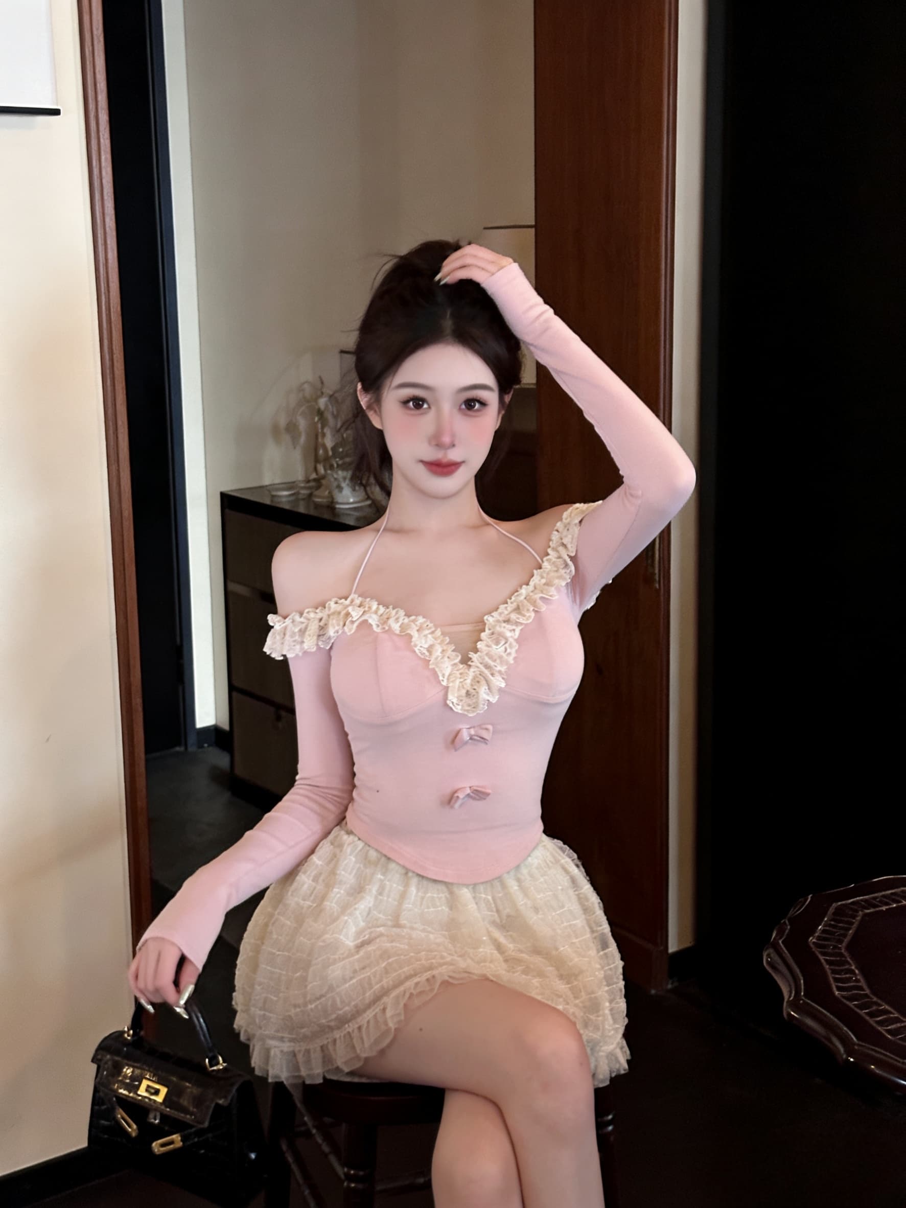 실사 긴팔 오프숄더 보트넥 긴팔 쇼트 스타일 핑크색 달콤한 매운맛 바람 레이스 패션 맨위 여성 티셔츠 긴팔 상세 이미지 12
