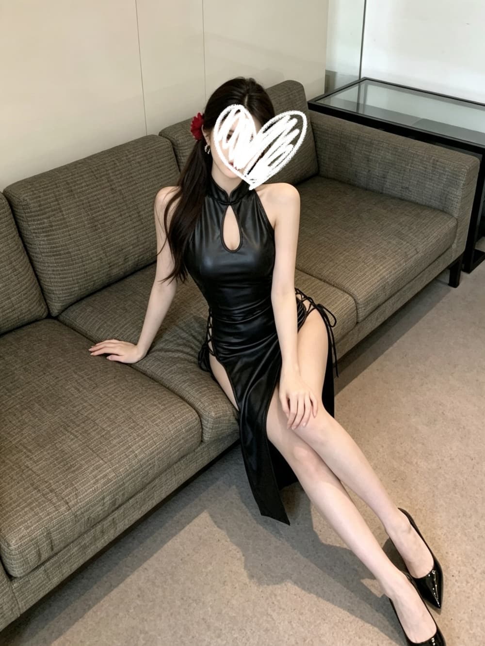 실사 섹시함 핫걸 높음 트임 홀로우 아웃 레이스업 몸매 가꾸기 중간 길이 페이턴트 가죽 여성 드레스 상세 이미지 7