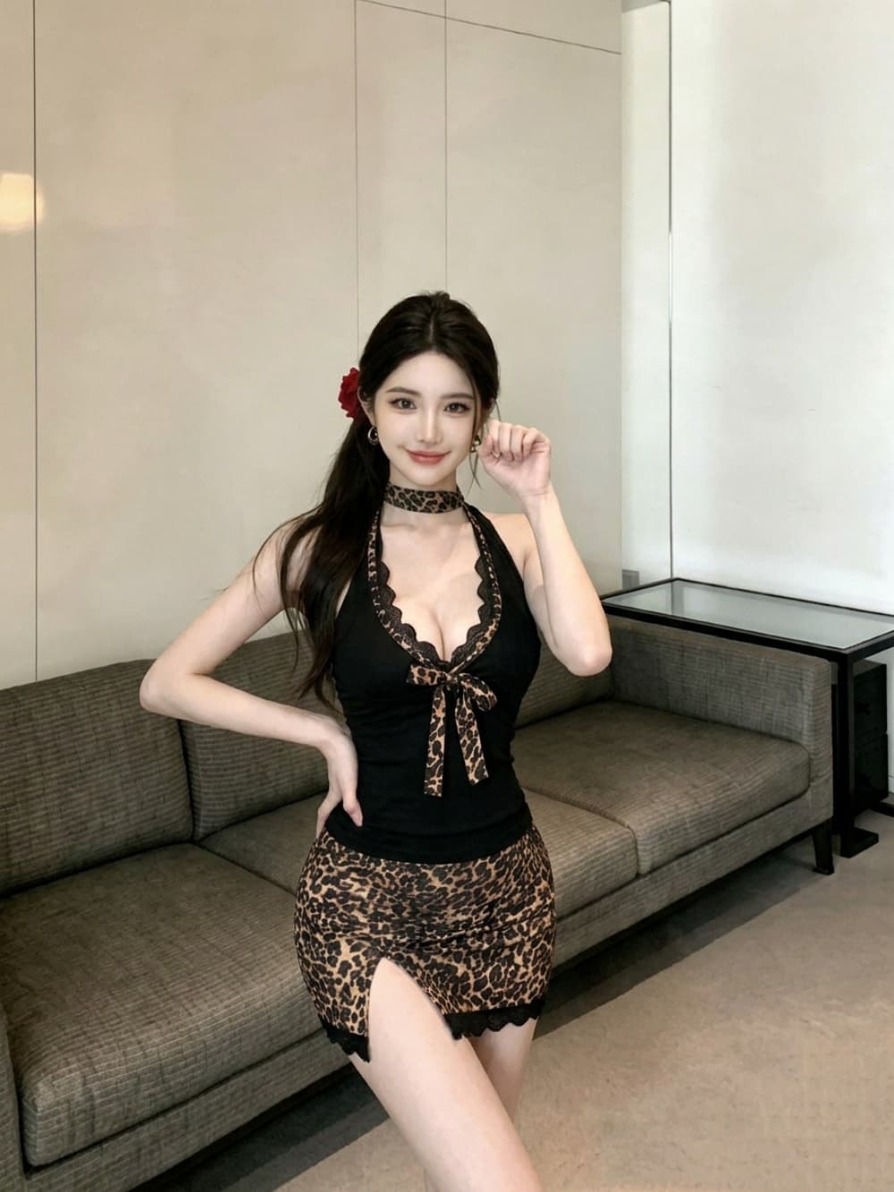 실사 섹시함 나이트 클럽 핫걸 V넥 낮은 가슴 레오파드 무늬 패션 타이트 타이트 스커트 여성 드레스