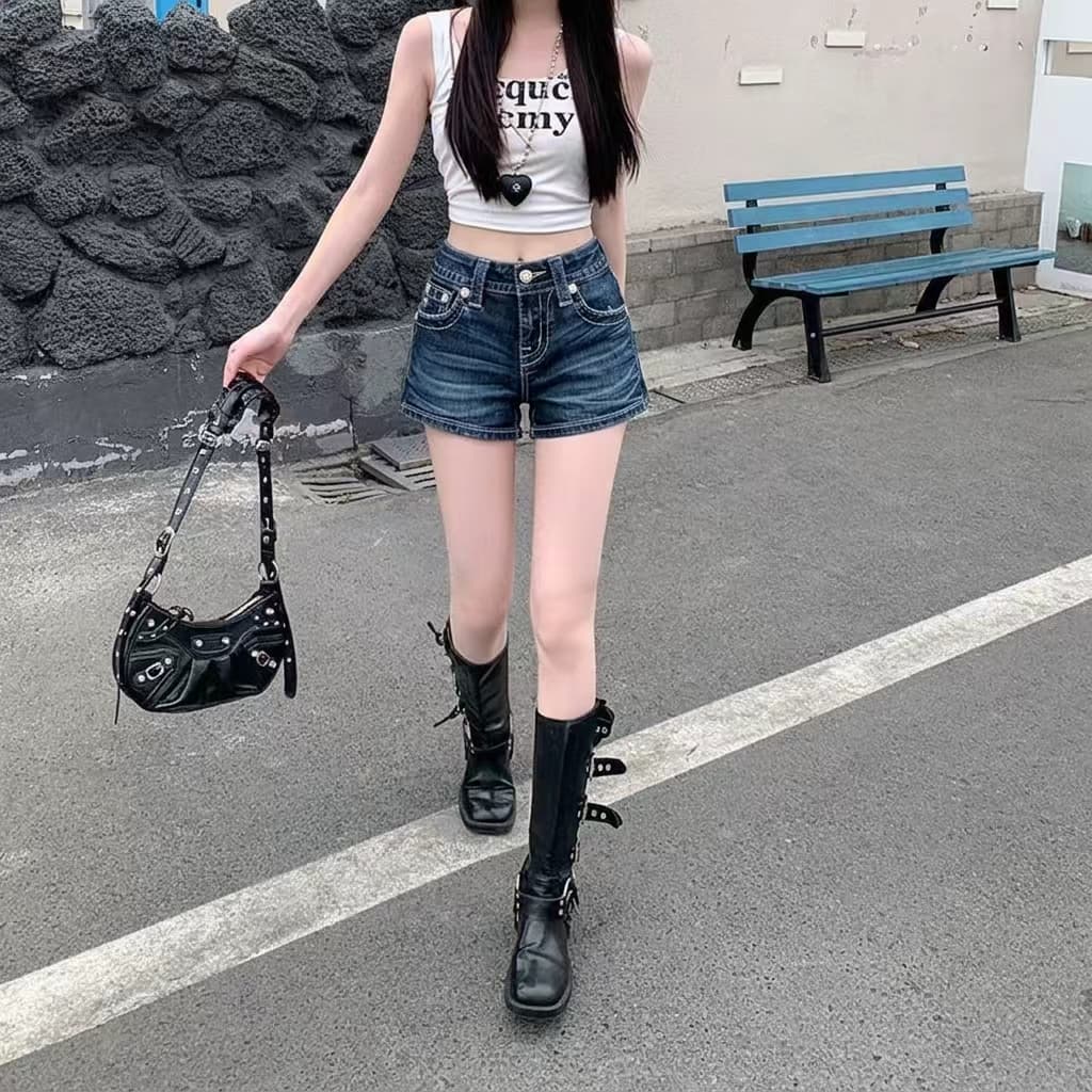 유럽과 미국 섹시함 핫걸 데님 반바지 여성 하라주쿠 레트로 십자가 주머니 자수 하이웨이스트 타이트 스커트 y2k 반바지 이미지 4