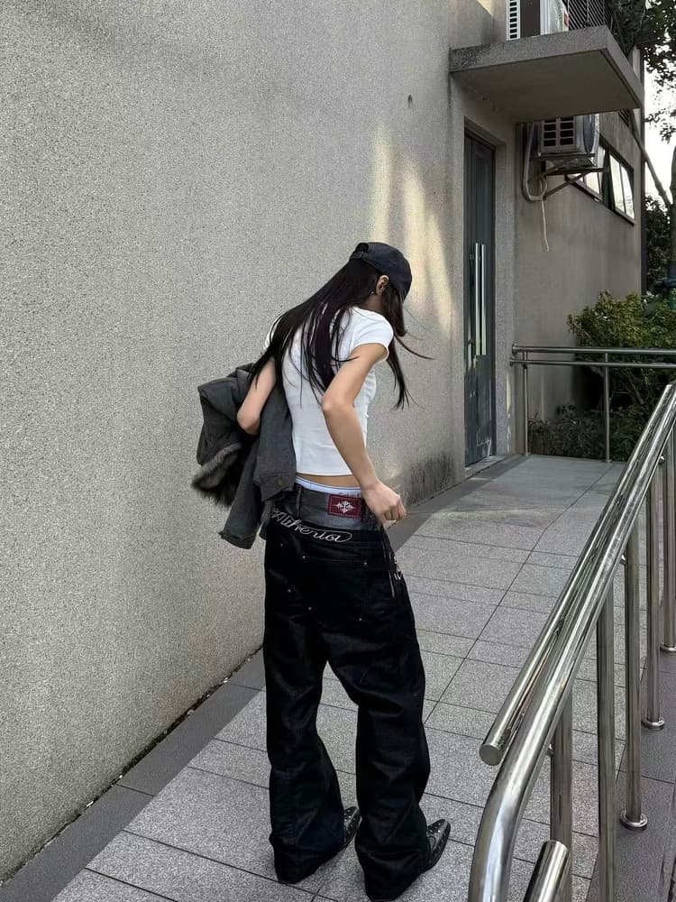 패션 다용도 악당 잘 생긴 자수 무거운 작업 모통이 칼 바지 느슨함 센스 루즈핏 워싱 넓은 다리 청바지 바닥 청소 긴 바지 상세 이미지 2