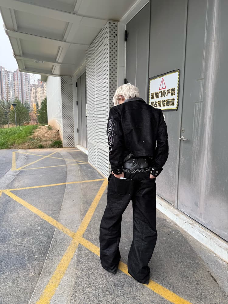 패션 다용도 악당 잘 생긴 자수 무거운 작업 모통이 칼 바지 느슨함 센스 루즈핏 워싱 넓은 다리 청바지 바닥 청소 긴 바지 상세 이미지 4