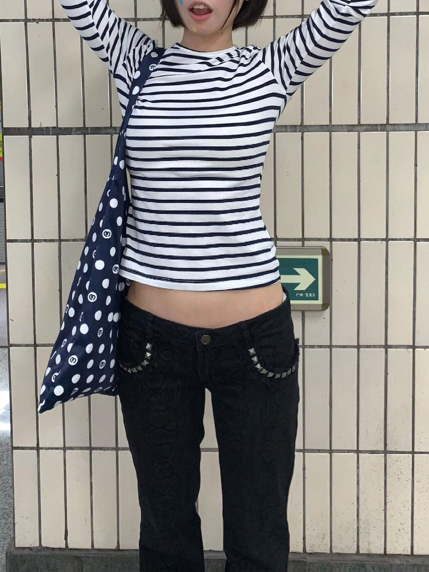 작은 대중 주머니 징 장식 하이웨이스트 신축성 몸매 가꾸기 부츠컷 캐주얼 다용도 청바지 핫걸 슬림해 보이는 바닥 청소 바지 상세 이미지 3