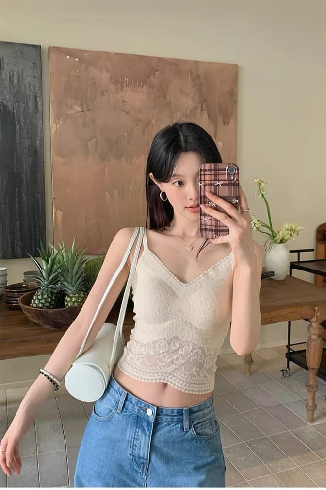 비 실사 감소되지 않음 프랑스식 빛 럭셔리 레이스 캐미솔 아름다움 멜빵 가슴 패드 V넥 속옷 순수한 욕망 다용도 인사이드 가져 가라. 이미지 6