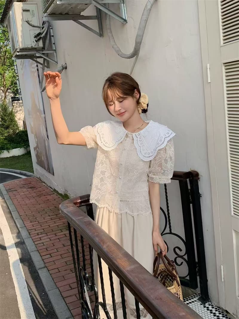 실사 베이비 칼라 레이스 여성 셔츠 빛 럭셔리 고급 센스 2026 새로운 여름 기본 셔츠 달콤함 품격 맨위 상세 이미지 2