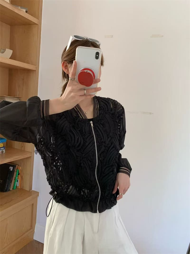 실사 여름 새로운 프랑스식 레이스 셔츠 홀로우 아웃 자외선 차단 복 패션 디자인 센스 얇은 스타일 외출용 긴팔 맨위 상세 이미지 15