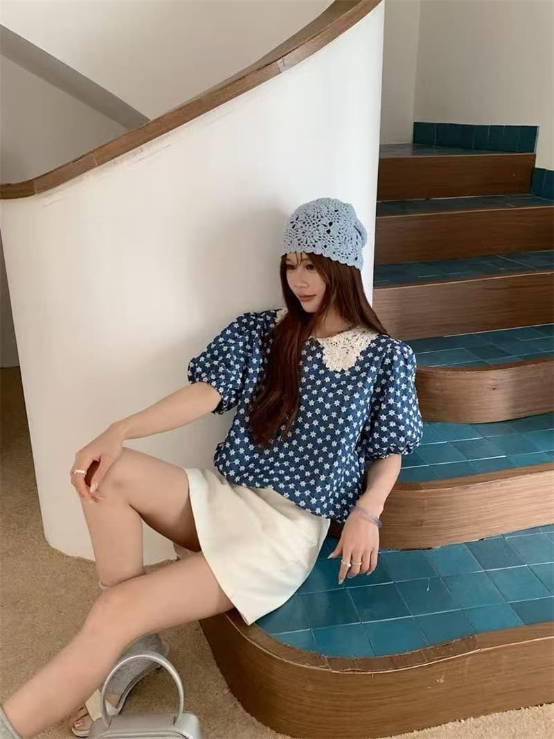 실사 프랑스식 여름 새로운 작은 대중 디자인 품격 레이스 자수 패치워크 홀로우 아웃 베이비 칼라 반팔 셔츠 여성 상세 이미지 11