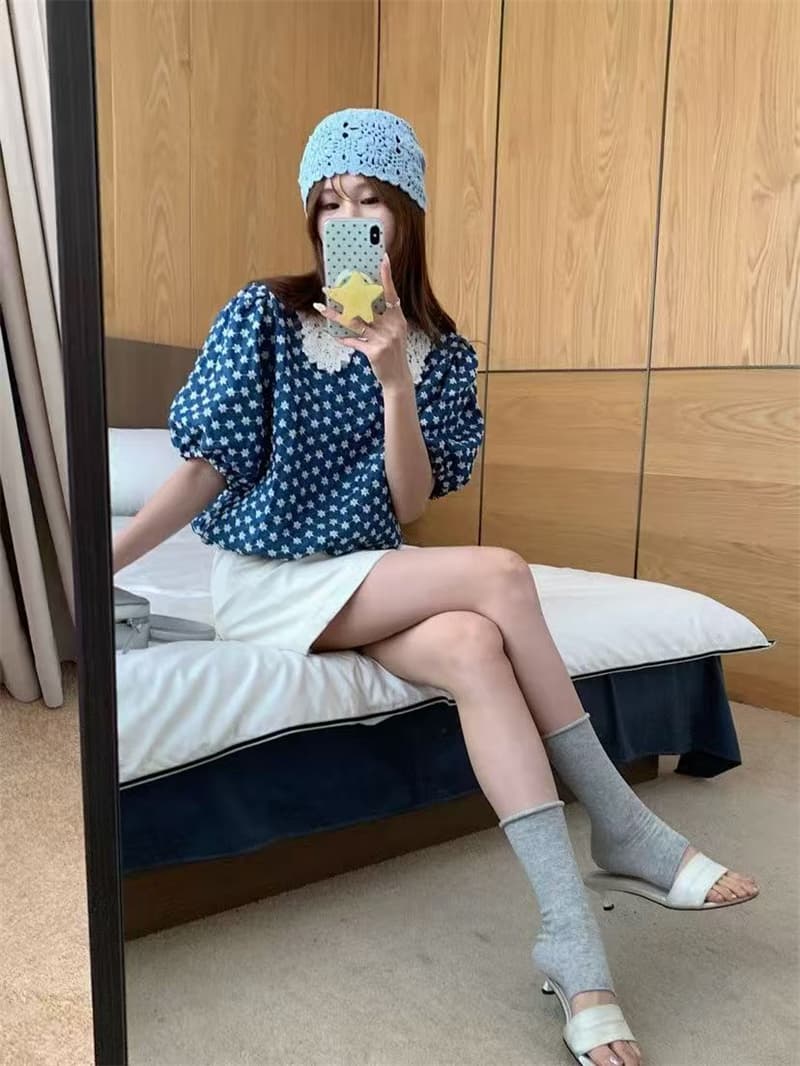 실사 프랑스식 여름 새로운 작은 대중 디자인 품격 레이스 자수 패치워크 홀로우 아웃 베이비 칼라 반팔 셔츠 여성 상세 이미지 12