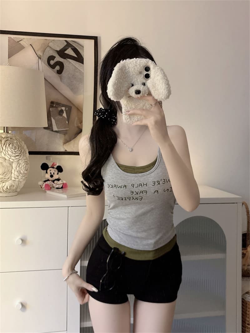 새로운 벨트 가슴 패드 한 부서 배색 페이크 레이어드 외출용 슬립 여성 여름 알파벳 프린트 몸매 가꾸기 쇼트 스타일 조끼 상세 이미지 43