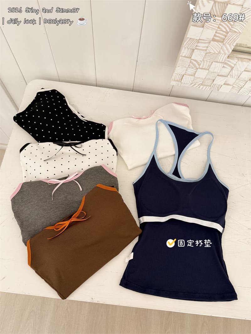 아메리칸 미니멀리즘 부드러운 바람 도트 무늬 디자인 작은 대중 행침 벨트 가슴 패드 조끼 여성 새로운 다용도 고급 맨위 상세 이미지 3