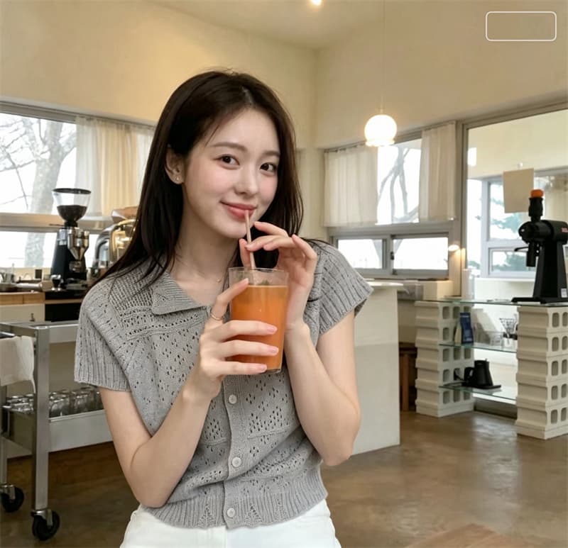 26 이른 가을 켜기 새로운 여름 단색 자수 홀로우 아웃 싱글 줄 버튼 귀여운 작은 레이스 베이비 칼라 반팔 니트 스웨터 상세 이미지 33