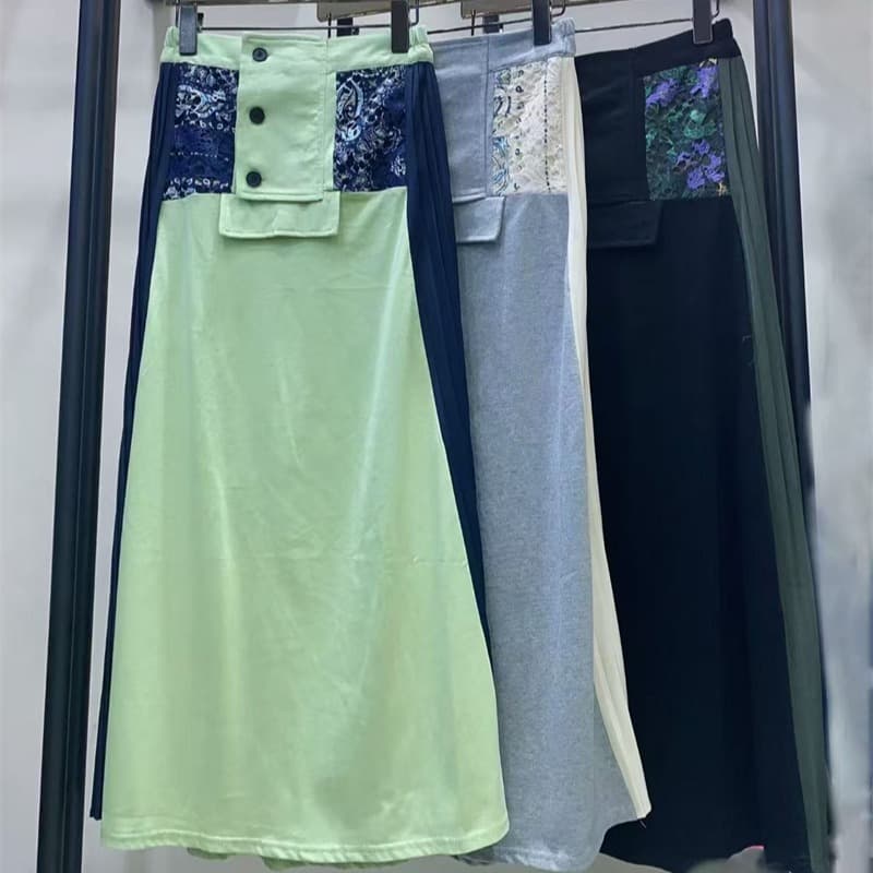 실사 새로운 패션 작은 대중 허리 머리 청화 백자 프린트 패치워크 반신 스커트 여성 표지 고기 슬림해 보이는 한 마디 중간 길이 스커트 이미지 5