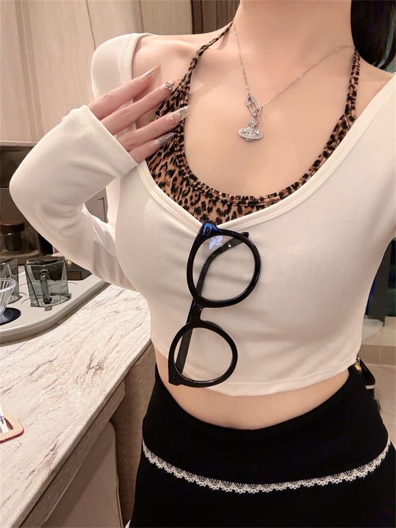 실사 이른 가을 새로운 패션 사람들 면 핫걸 다용도 긴팔 쇼트 스타일 티셔츠 얼음 실크 레오파드 무늬 슬립 투피스 세트 상세 이미지 22