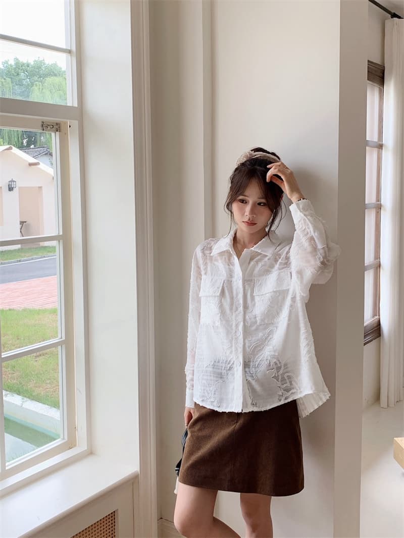 이른 가을 한 레트로 더블 주머니 작은 대중 무거운 작업 뒤로 루버 접기 폴로 칼라 긴팔 마이크로 ~을 통해 셔츠 루즈핏 셔츠 여성 상세 이미지 14