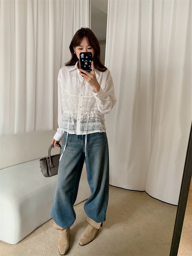 한국 동대문 조기 가을 의상 새로운 폴로 칼라 레이스 조각 다중 레이어 프릴 레이스업 긴팔 진주 버클 셔츠 상세 이미지 19