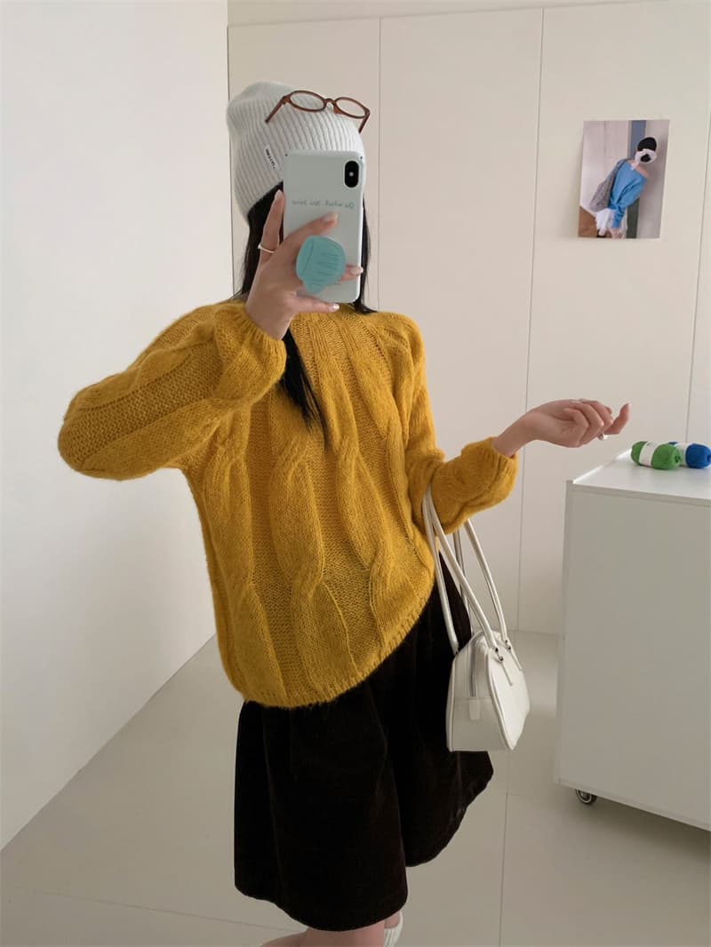 새로운 2026 가을 섹션 패션 미니멀리즘 루즈핏 라운드 넥 레트로 짜임 꽈배기 다용도 슬림해 보이는 두꺼운 스웨터 상세 이미지 7