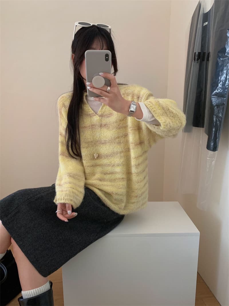 실사 V넥 슬림해 보이는 풀오버 캐주얼 여성 코트 가을 새로운 한 부서 편안함 루즈핏 느긋한 바람 긴팔 스웨터 상세 이미지 14
