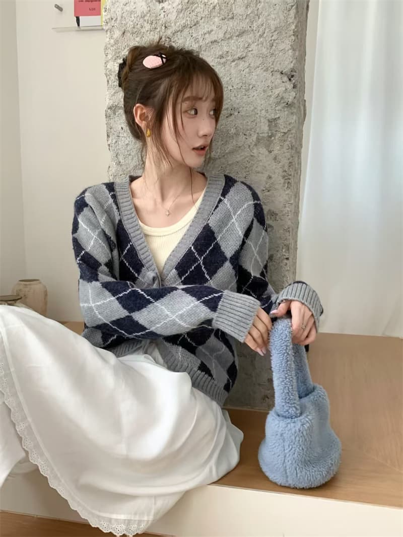 실사 스웨터 여자 가을 겨울 작은 키 레트로 느긋한 바람 링 그리드 모헤어 니트 오픈 가디건 쇼트 스타일 외출용 맨위 상세 이미지 10