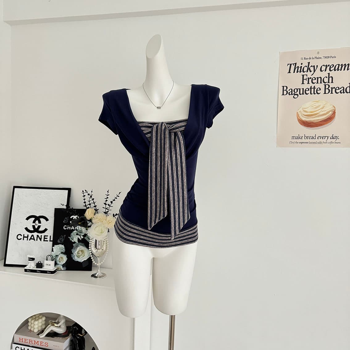 대 말더듬기 다우 시시 빛 틈 블루 레트로 학원 스타일 나비 레이스업 맨위 여름 허리 측면 펌프 Pleat 티셔츠 상세 이미지 4