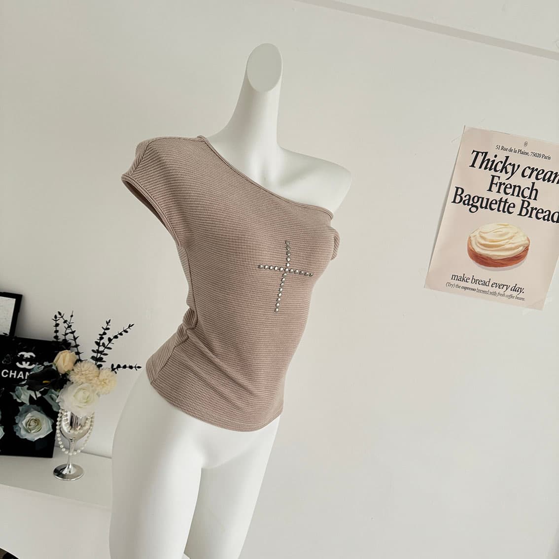 pp 타이거 비스듬한 어깨 핀치 Pleat 여름 새로운 비스듬한 어깨 십자가 핫픽스 프린트 반팔 t 상세 이미지 1