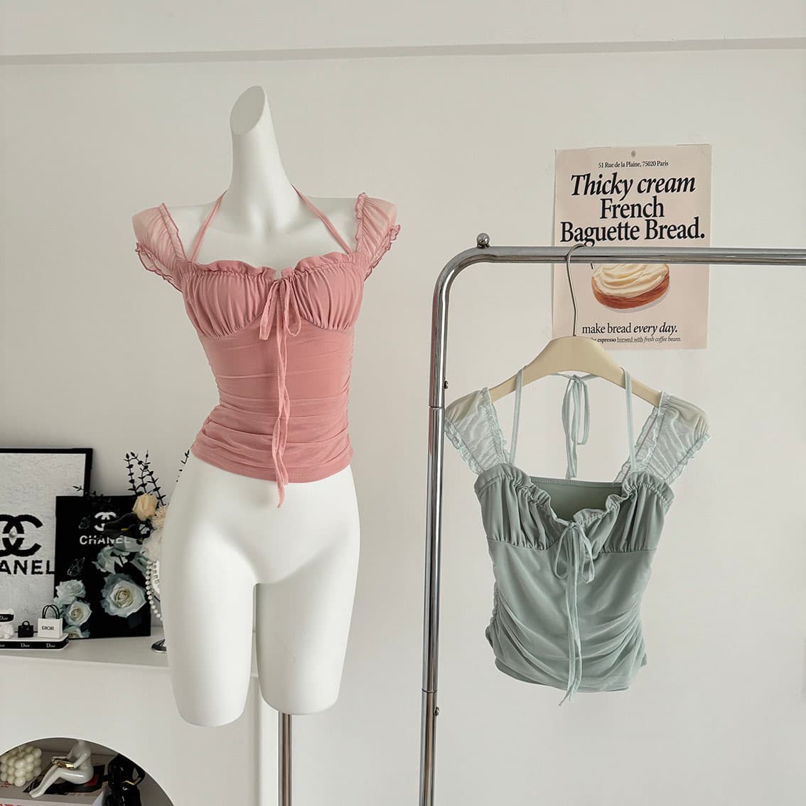 화이트 워터 여성 계단식 낭만주의 망사 해변가 휴가 맨위 여성 여름 섬 광장 칼라 품격 티셔츠 상세 이미지 2