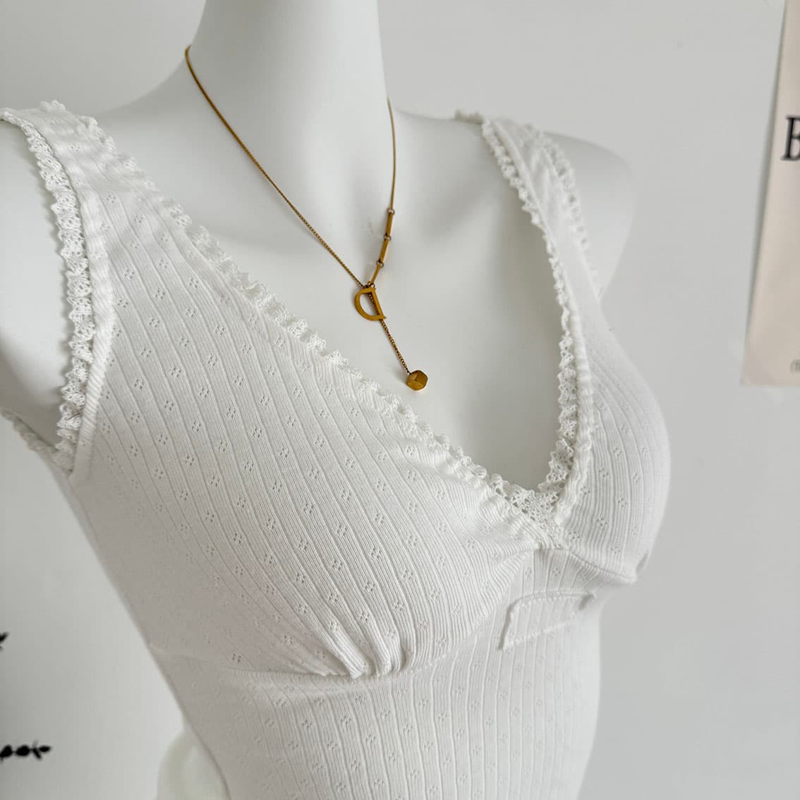 jmshop miu 부서 교과서 자카드 구덩이 기사 V넥 니트 미니 스커트 여성 순수한 욕망 섹시함 레이스 캐미솔 상세 이미지 22