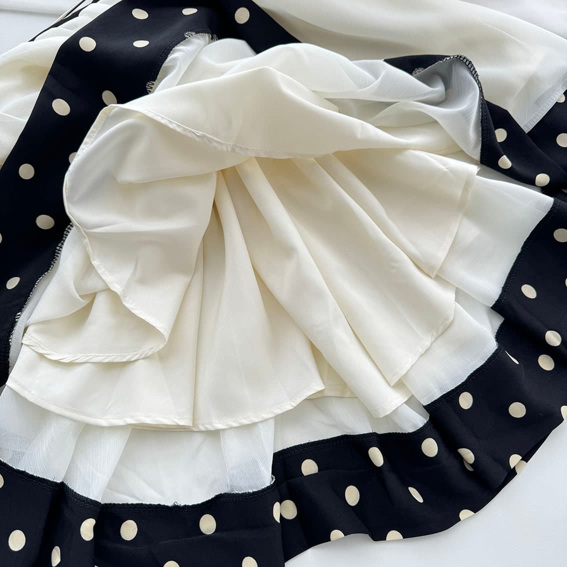 화이트 워터 여성 스와 리 작은 그는 벤 프랑스식 레트로 도트 무늬 튜브탑 여성 드레스 봄 여름 순수한 욕망 망사 미니 스커트 상세 이미지 13