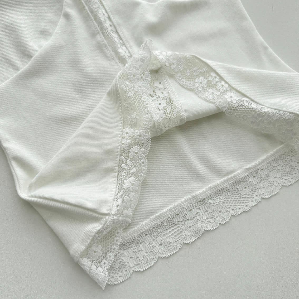 doudou 여드름 레이스 홀로우 아웃 캐미솔 여름 새로운 외출용 순수한 욕망 인사이드 가져 가라. 표지 대리인 우유 작은 맨위 상세 이미지 12
