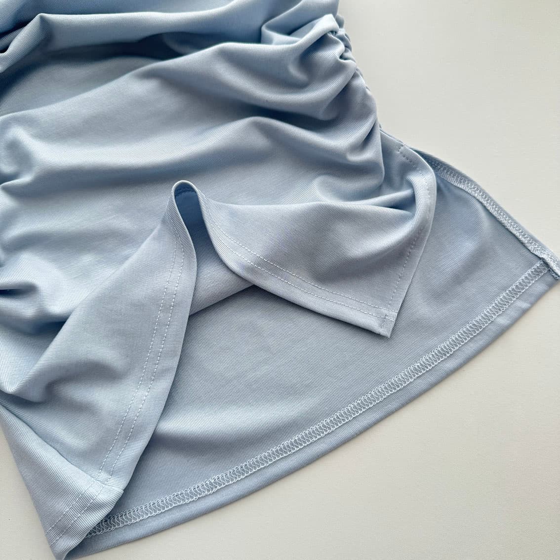 jmshop 심장 마비 커브 비스듬한 어깨 칼라 깨진 Pleat 허리 수축 트임 반팔 티셔츠 여름 몸매 가꾸기 다용도 상세 이미지 29