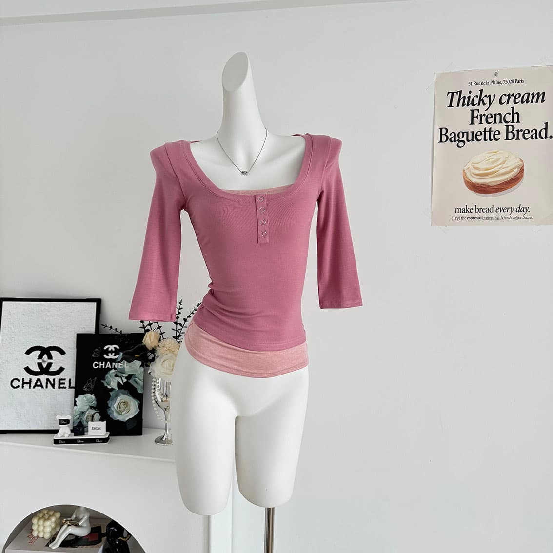 laareetoo 페이크 레이어드 중간 소매 티셔츠 여성 가을 2026 년 새로운 디자인 센스 맨위 슬림해 보이는 다용도 상세 이미지 6
