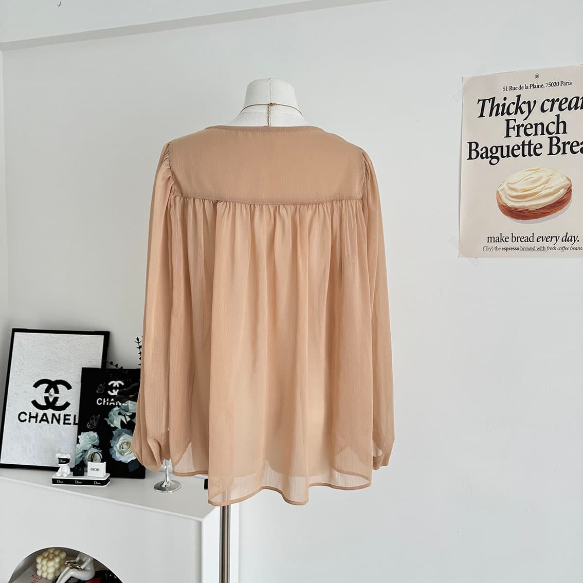 gakee official 프랑스식 벌룬 소매 시폰 셔츠 여성 봄 여름 와이드 밑단 핀치 Pleat 마이크로 ~을 통해 패키지 어깨 셔츠 상세 이미지 8