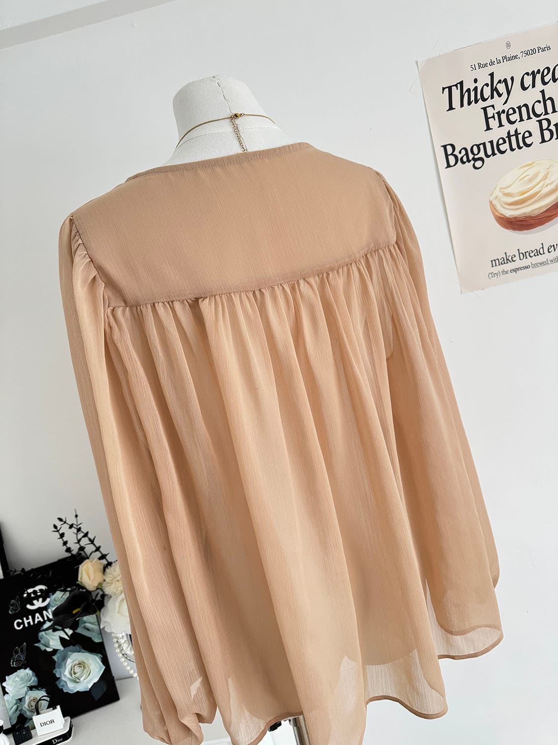 gakee official 프랑스식 벌룬 소매 시폰 셔츠 여성 봄 여름 와이드 밑단 핀치 Pleat 마이크로 ~을 통해 패키지 어깨 셔츠 상세 이미지 9