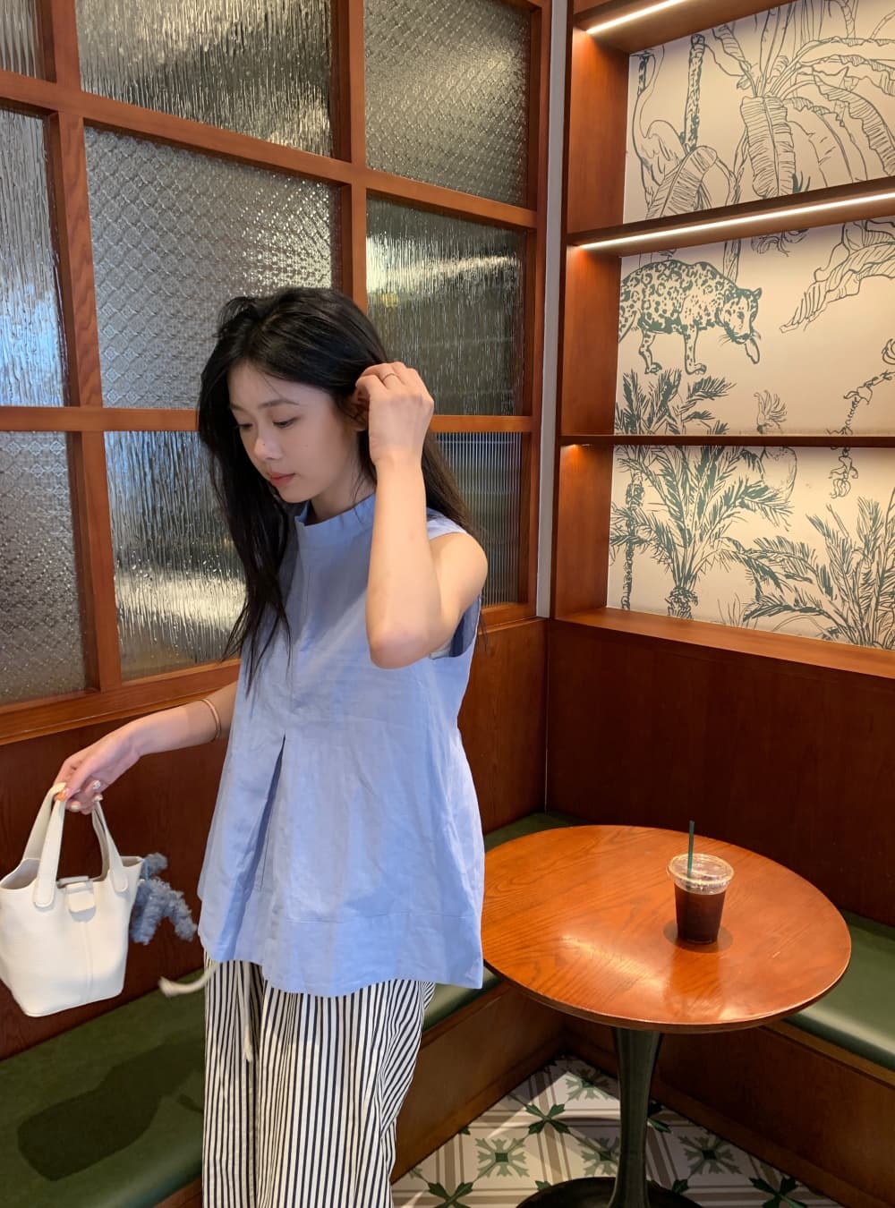 실사 민소매 작은 대중 Chic 주름 조끼 셔츠 스탠드 칼라 루즈핏 캐주얼 맨위 여성 상세 이미지 14