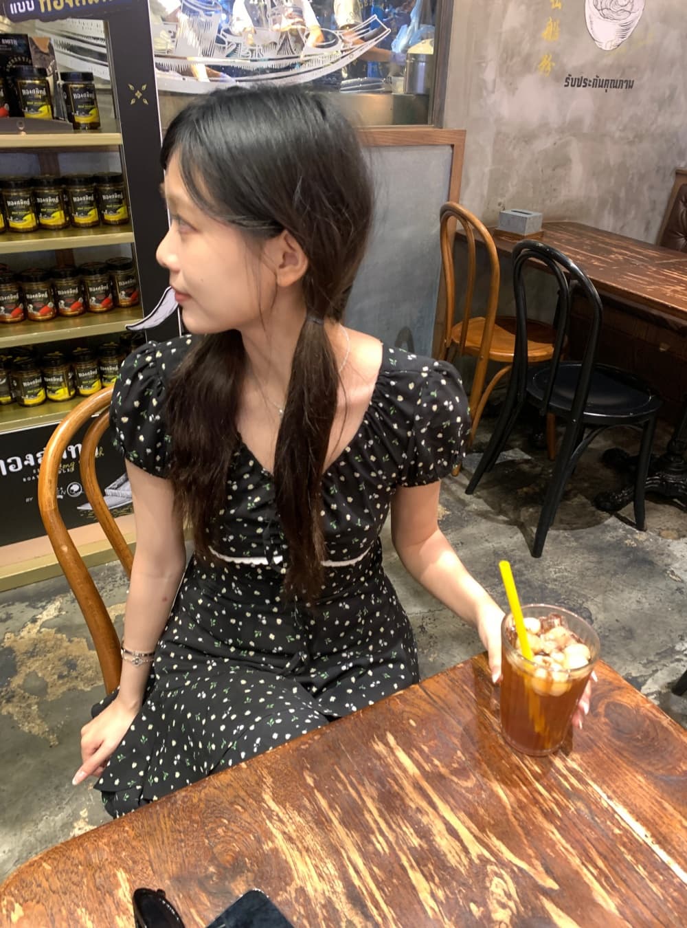 실사 여름 달콤한 차가운 꽃무늬 불규칙 치마 레이스업 드레스 짧은 여성 상세 이미지 7