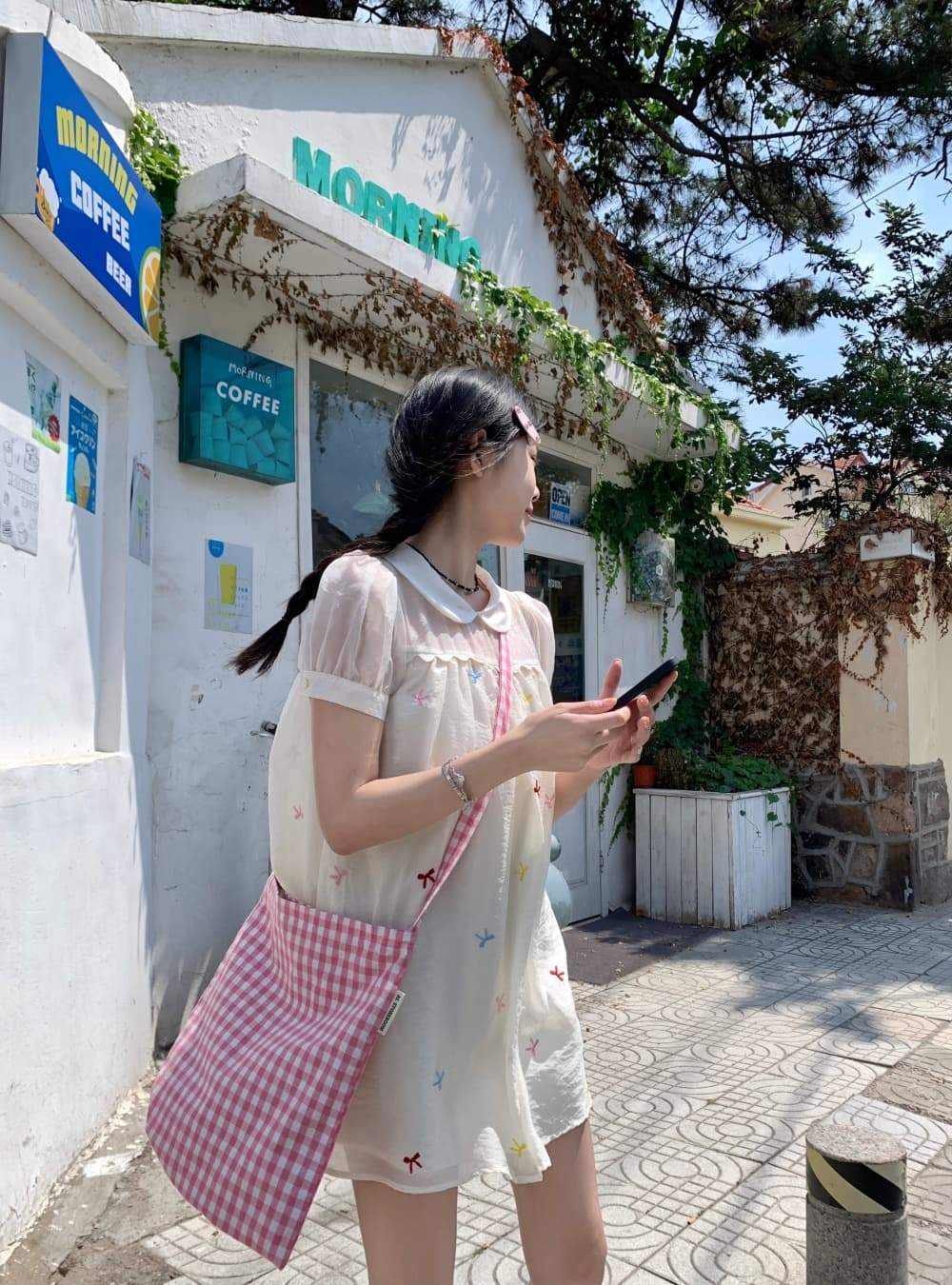 실사 한 부서 여름 자수 나비 매듭 소녀 달콤함 베이비 칼라 쇼트 스타일 여성 드레스 상세 이미지 8