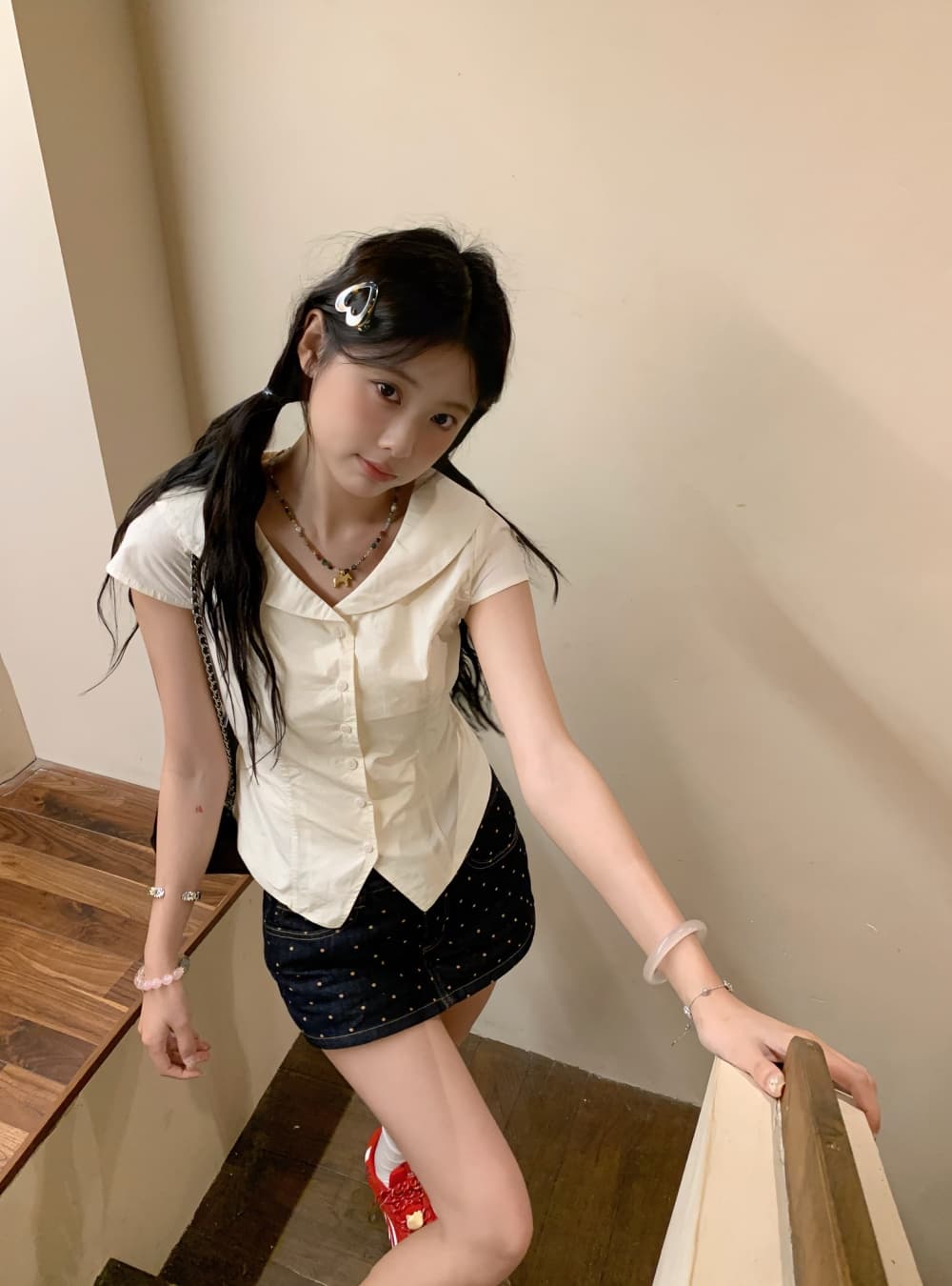 실사 여름 한 부서 몸매 가꾸기 베이비 칼라 폴로 칼라 달콤함 연령 감소 다용도 셔츠 여성용 짧은 소매 맨위 여성 이미지 3